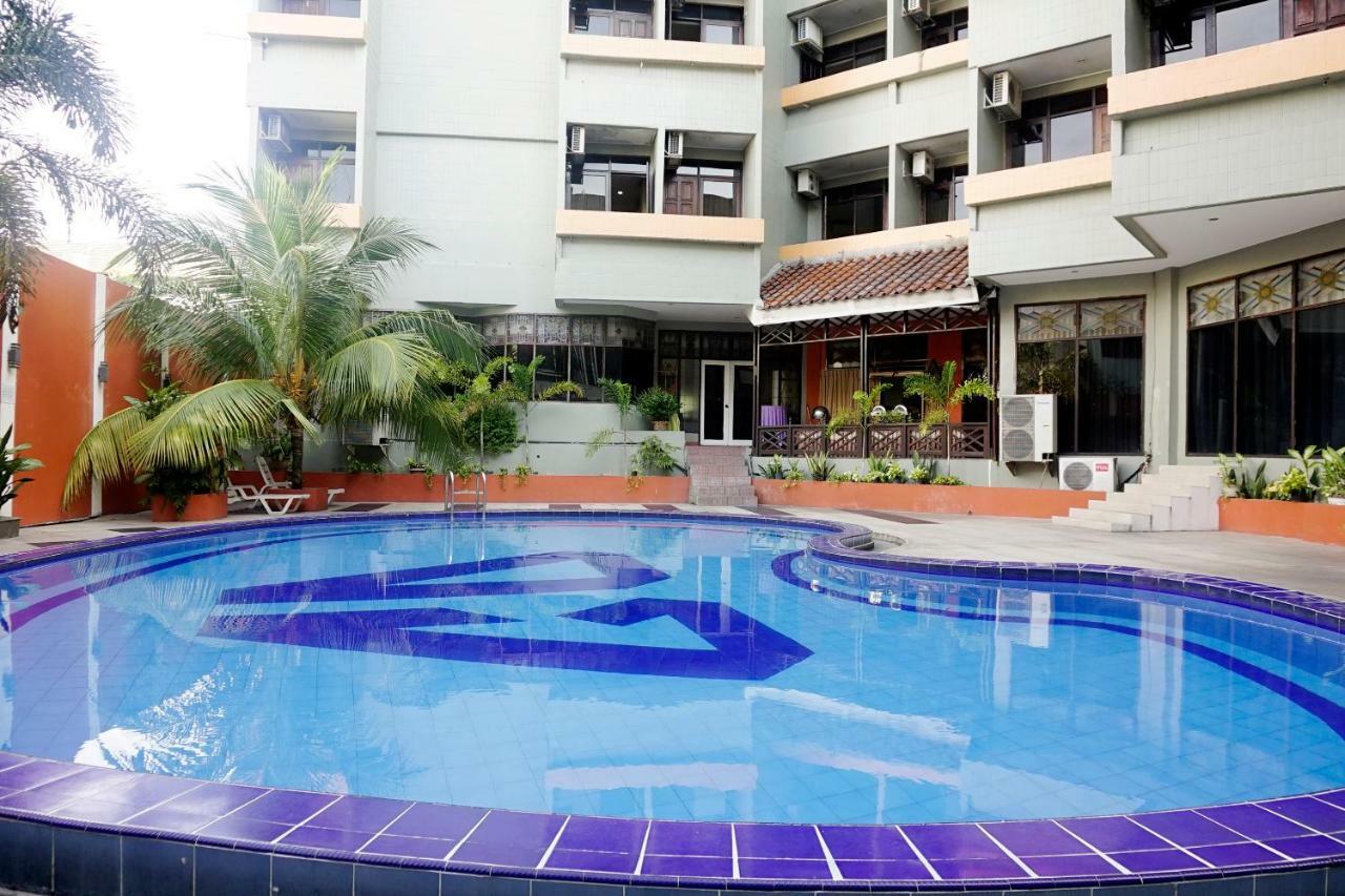 OYO 805 Hotel Dyan Graha Pekanbaru Bagian luar foto